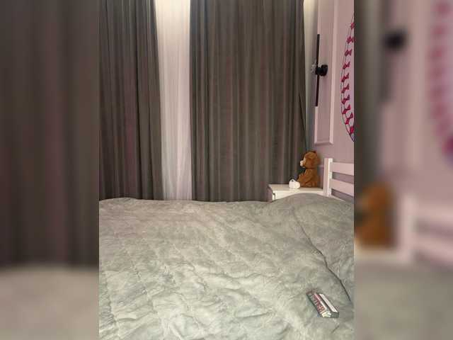 gymnastbaby1 live cam on BongaCams