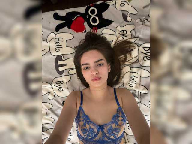 gymnastbaby1 live cam on BongaCams