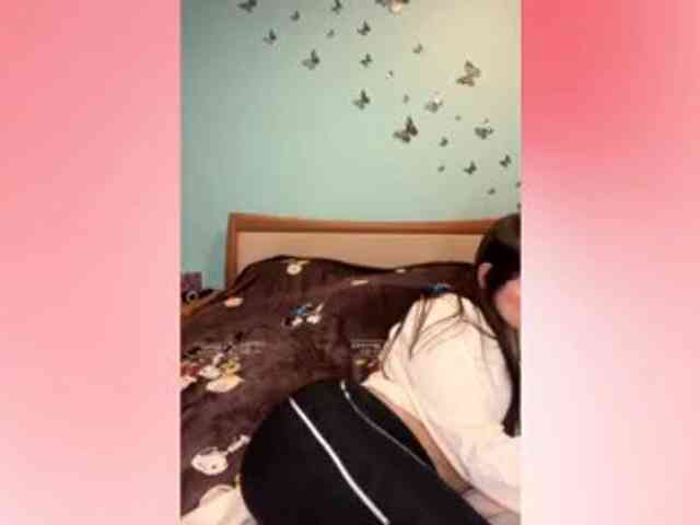 GymnastBABY webcam