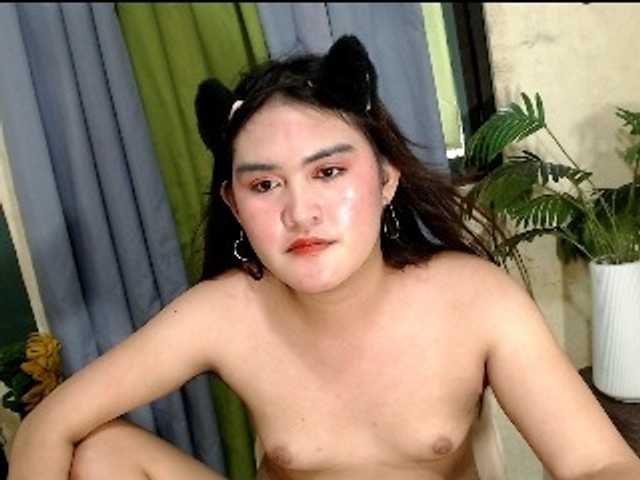 ASIANhotKHRIXZY live cam preview