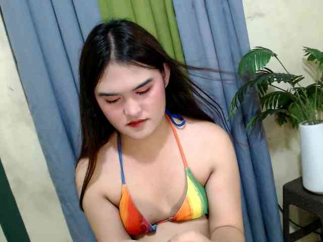 ASIANhotKHRIXZY