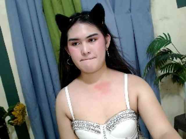 ASIANhotKHRIXZY