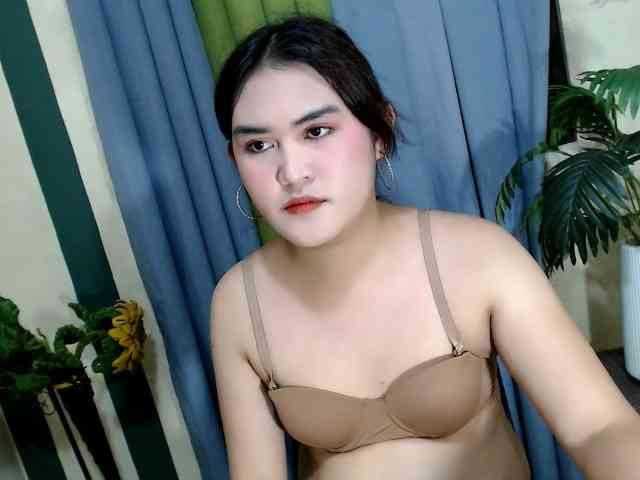 ASIANhotKHRIXZY