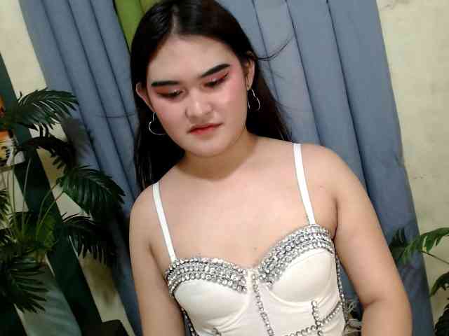ASIANhotKHRIXZY