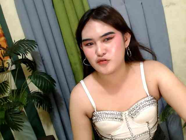 ASIANhotKHRIXZY