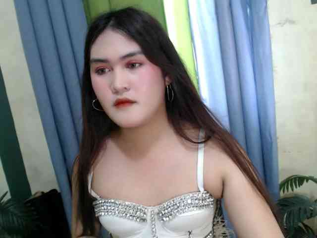 ASIANhotKHRIXZY