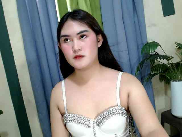 ASIANhotKHRIXZY