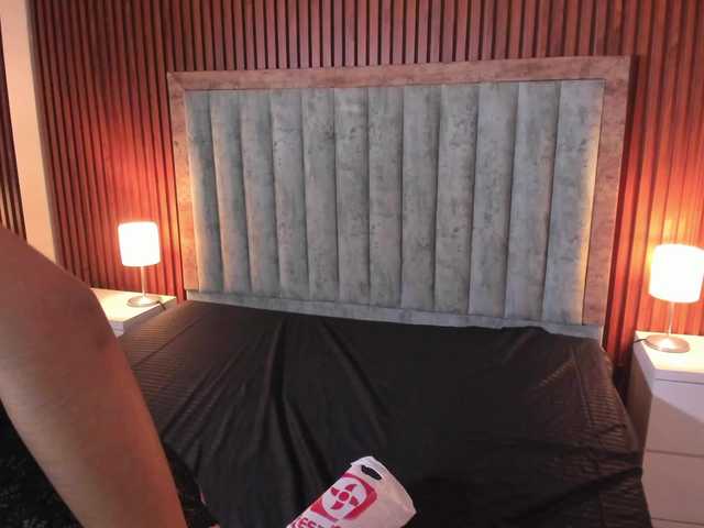 EmilyyWillis live cam preview