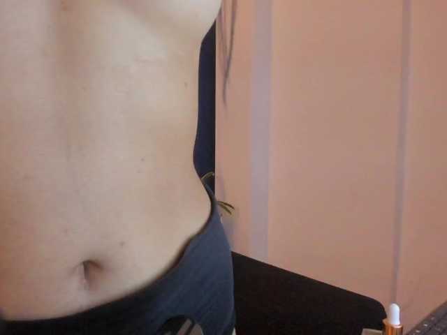EmilyyWillis live cam preview