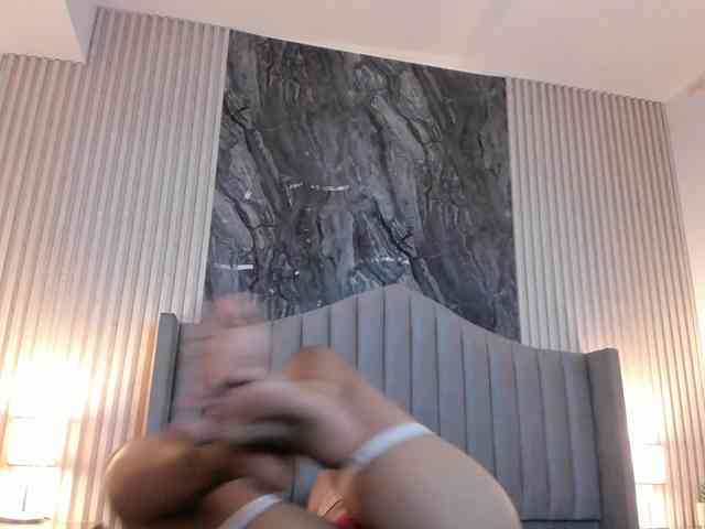EmilyyWillis webcam