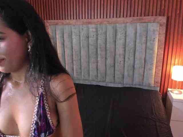 EmilyyWillis webcam