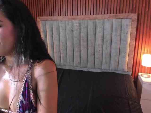EmilyyWillis webcam