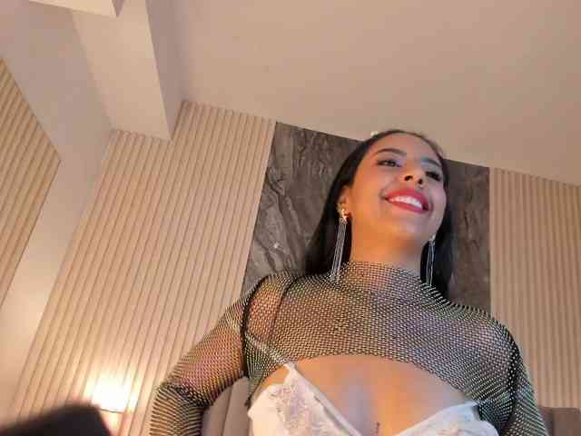 EmilyyWillis webcam