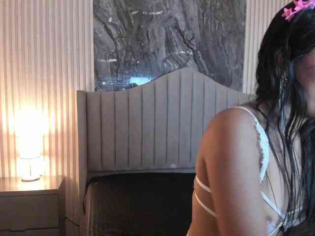 EmilyyWillis webcam