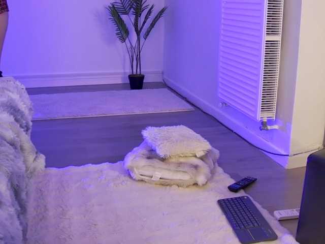 LarissaKennedy live cam on BongaCams
