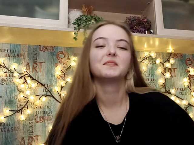 SofiaGrams live cam on BongaCams