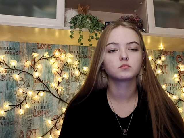 SofiaGrams live cam on BongaCams