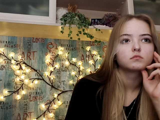SofiaGrams live cam on BongaCams