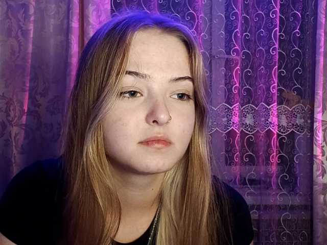 SofiaGrams live cam on BongaCams