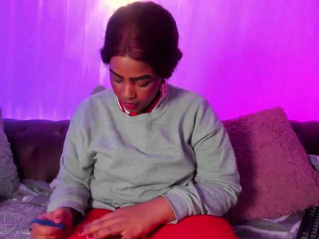 GabbyBonnye live cam on BongaCams