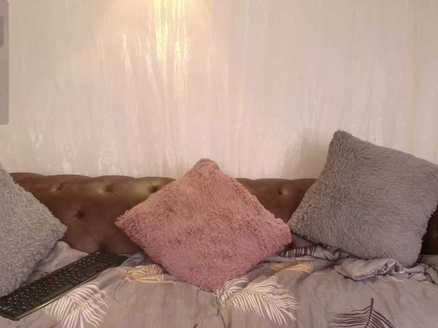 GabbyBonnye live cam on BongaCams