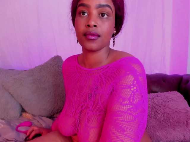 GabbyBonnye – currently Offline