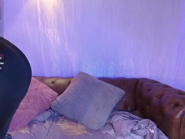 GabbyBonnye live cam on BongaCams
