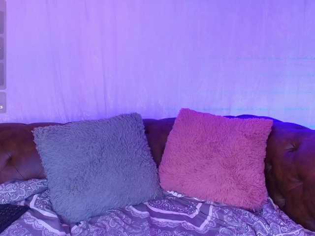 GabbyBonnye live cam on BongaCams