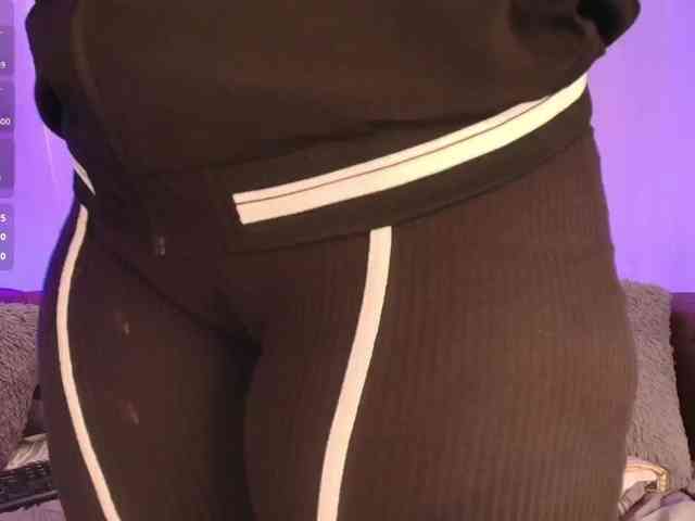 GabbyBonnye webcam