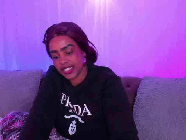 GabbyBonnye webcam