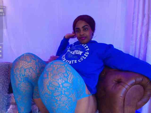 GabbyBonnye webcam
