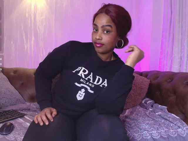 GabbyBonnye webcam