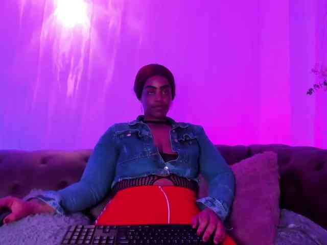 GabbyBonnye webcam