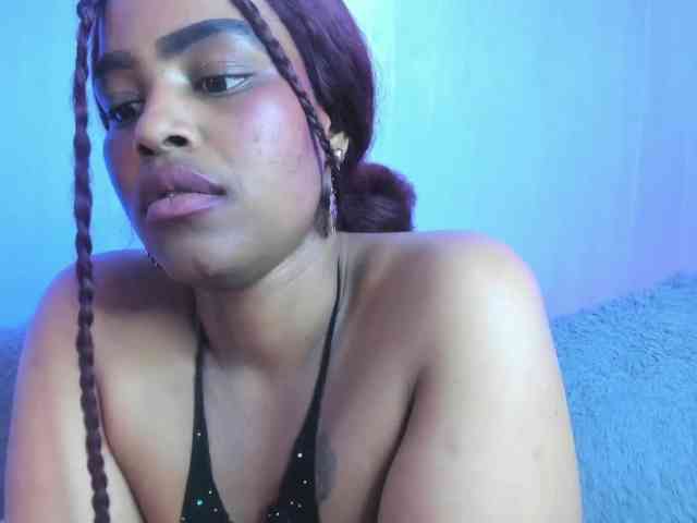 GabbyBonnye webcam