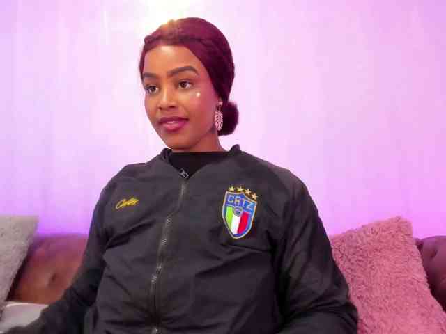 GabbyBonnye webcam