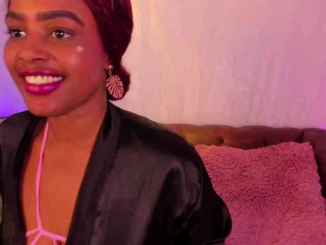GabbyBonnye webcam