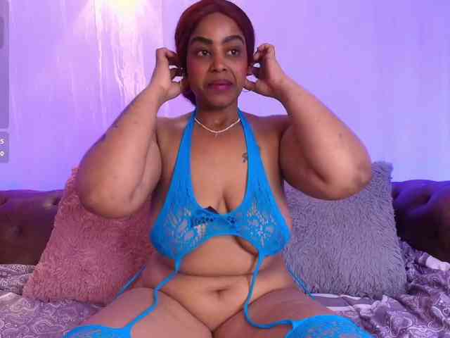 GabbyBonnye webcam