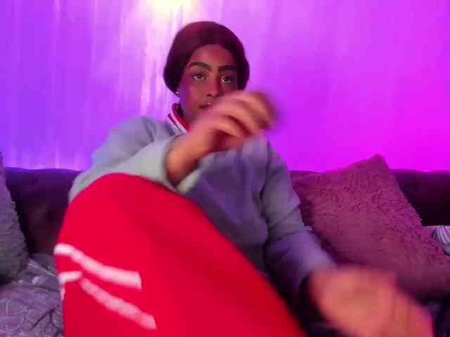 GabbyBonnye webcam