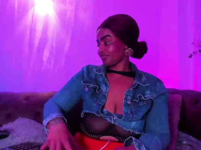 GabbyBonnye webcam