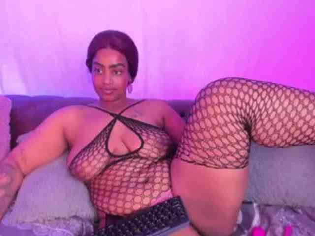 GabbyBonnye webcam