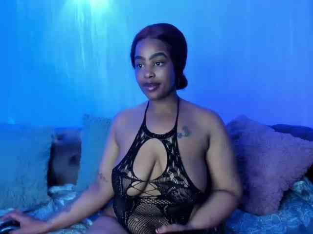 GabbyBonnye webcam