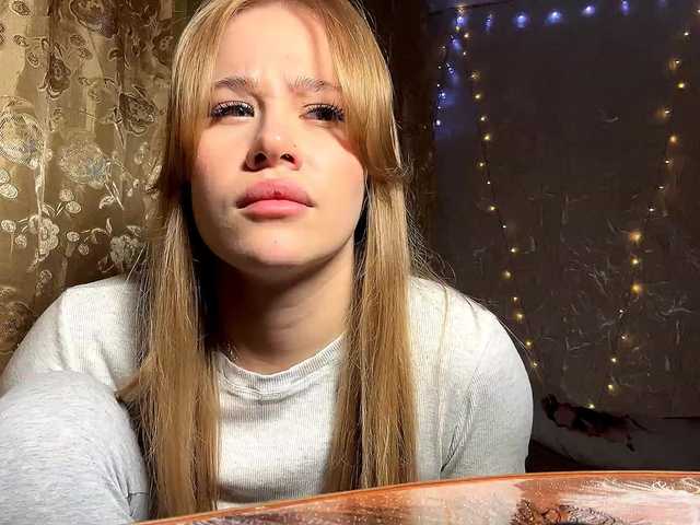 ElenaGrams live cam on BongaCams