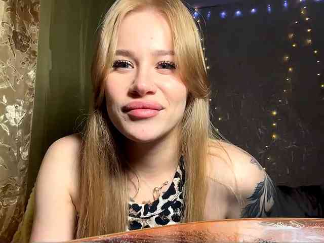 Model: ElenaGrams