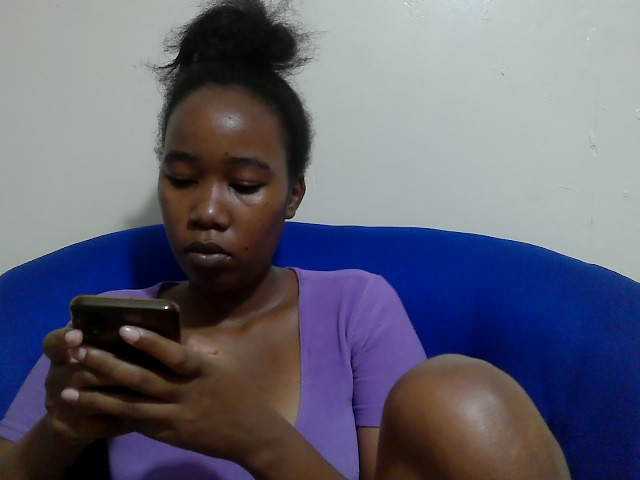 Lovenana live cam on BongaCams