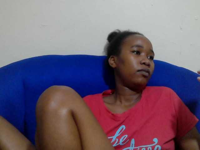 Lovenana live cam on BongaCams