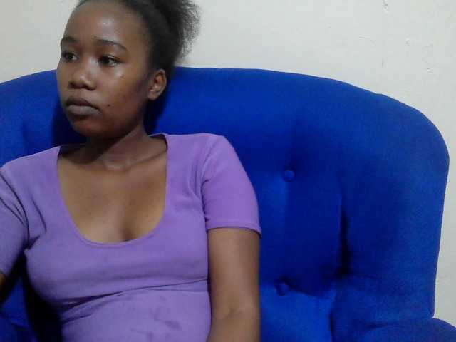 Lovenana live cam preview