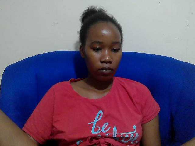 Lovenana live cam on BongaCams