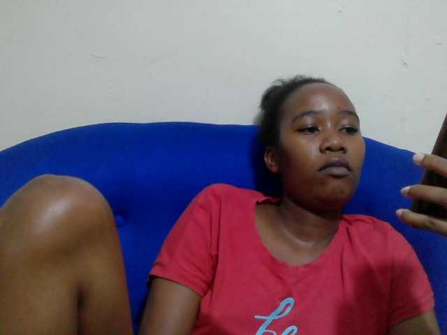 Lovenana live cam on BongaCams