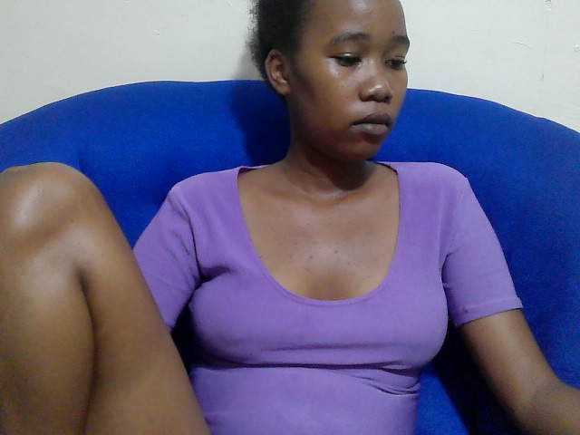 Lovenana live cam on BongaCams