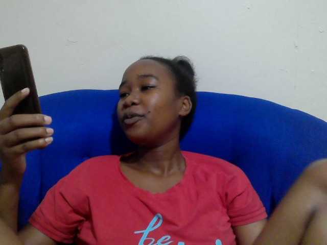 Lovenana live cam on BongaCams